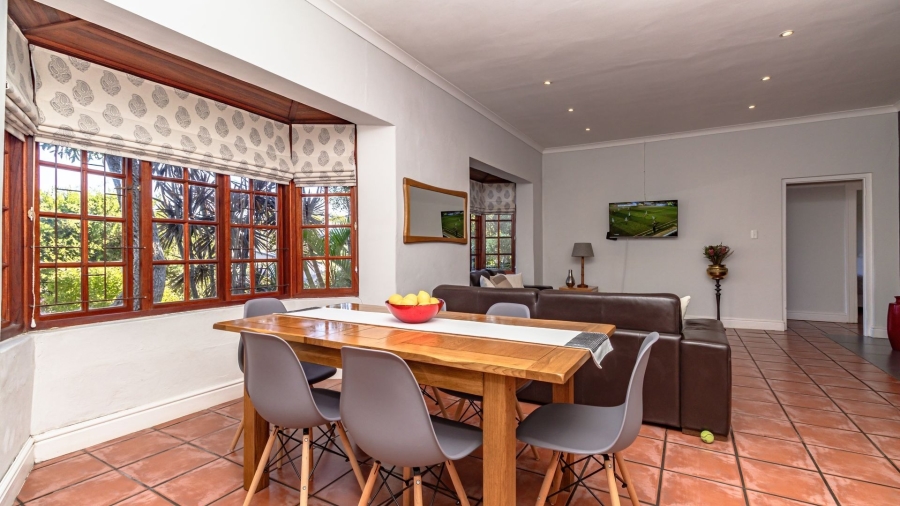 7 Bedroom Property for Sale in Paradise Western Cape